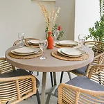 Vivis Hub Lejlighedshotel 3*