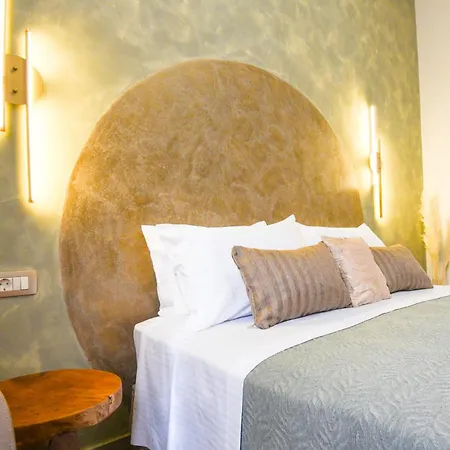 Aparthotel Vivis Hub