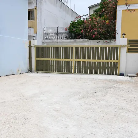 Vivis Hub * Argostoli (Kefalonia)