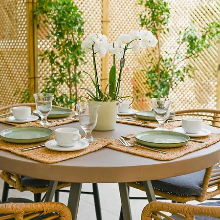 Vivis Hub Aparthotel Argostoli (Kefalonia)