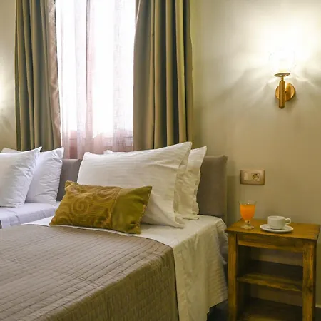 Апарт-отель Vivis Hub 4*