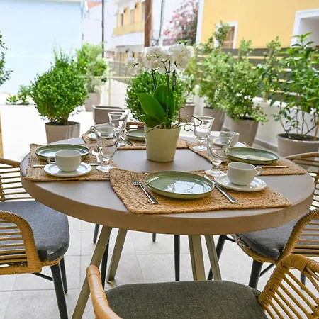 Vivis Hub Аргостолион