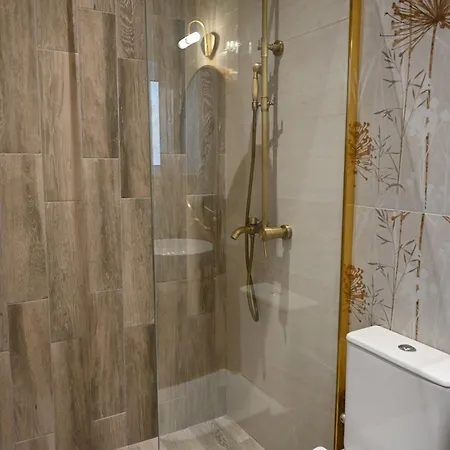 Vivis Hub Апарт-отель 4*