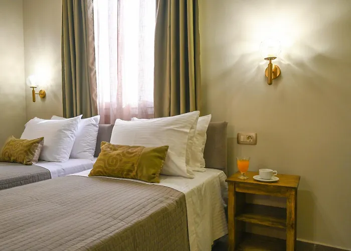 Aparthotel Vivis Hub 3*