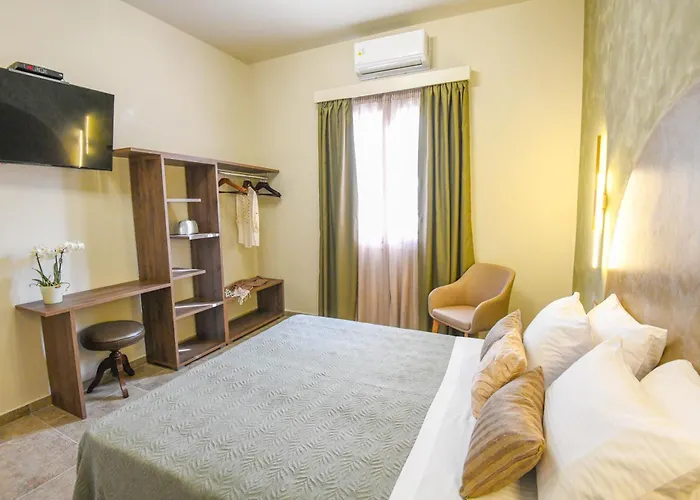 Aparthotel Vivis Hub