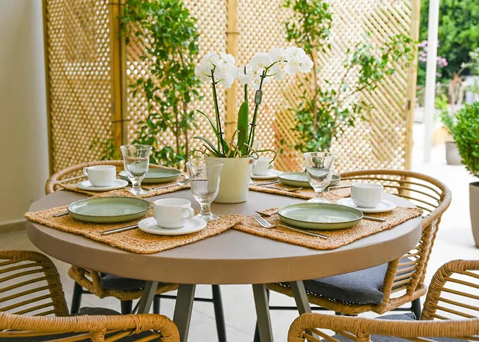 Vivis Hub Aparthotel Argostoli (Kefalonia)