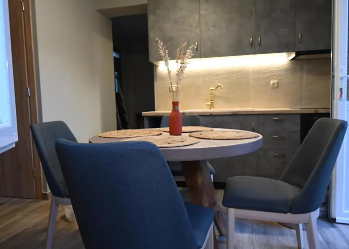 Vivis Hub 아르고스톨리온