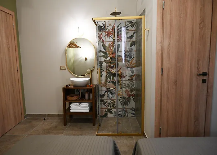 Vivis Hub Ξενοδοχείο με διαμερίσματα 4*