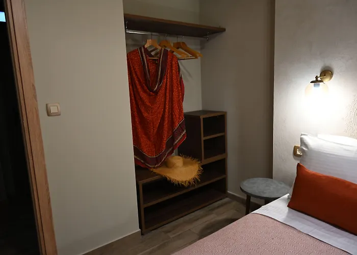 Vivis Hub Argostoli (Kefalonia)