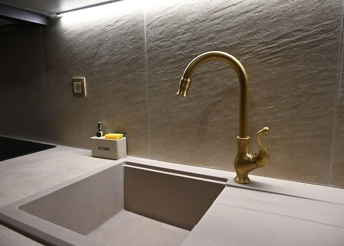 Vivis Hub Argostoli (Kefalonia)